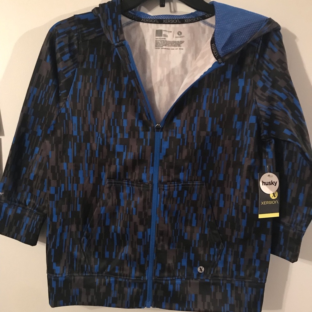 8 husky zip up hoodie